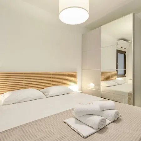 #heart And Soul Apts By Halu! Apartment
