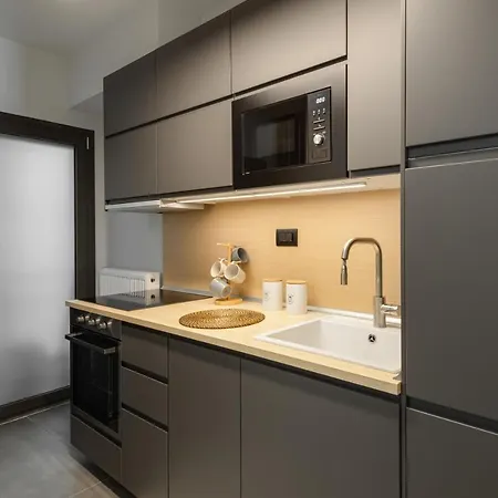 #heart And Soul Apts By Halu! Salonicco